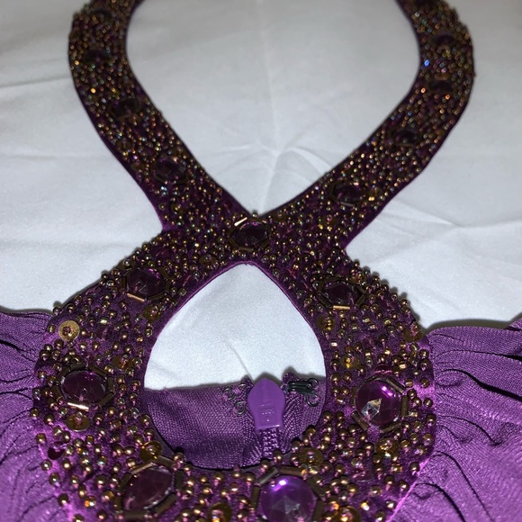 Laundry by Shelli Segal Beaded Gown - Picture 6 of 8